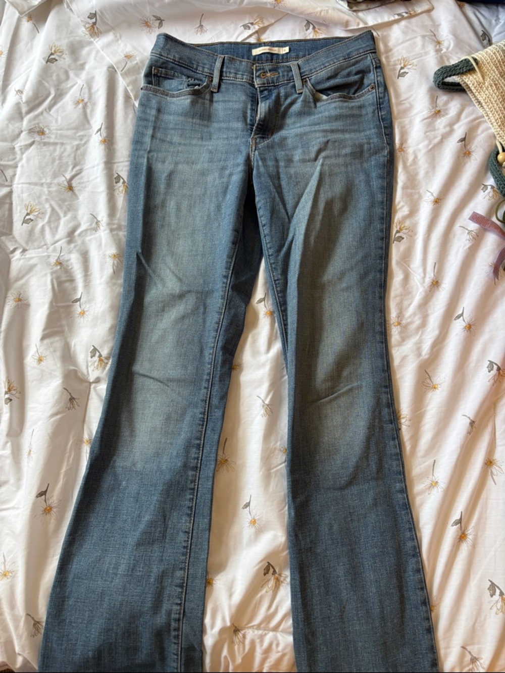 Levi's Women's Classic Bootcut Jeans in Blue Wash